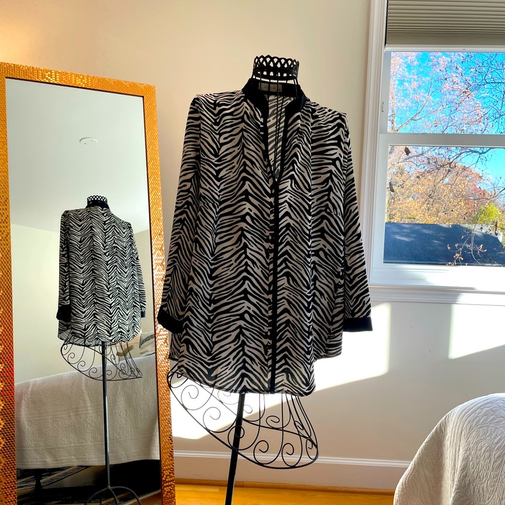 Privilege Zebra blouse Mao neck size 42